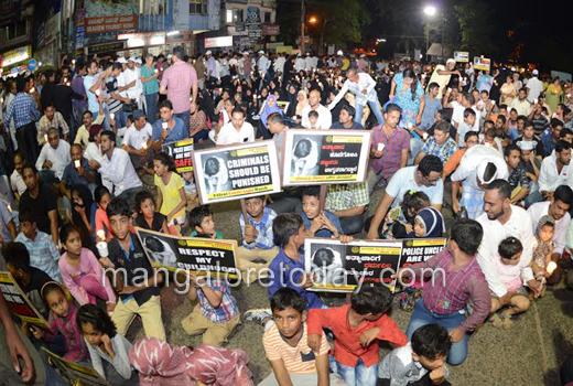 candles in hundreds for victim of Ullal sex attack 1